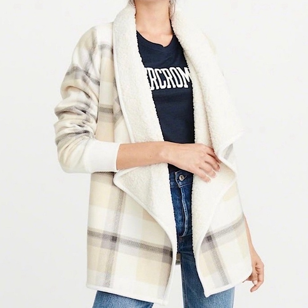 Abercrombie & Fitch Plaid Sherpa Fleece Open Cozy Cardigan Medium